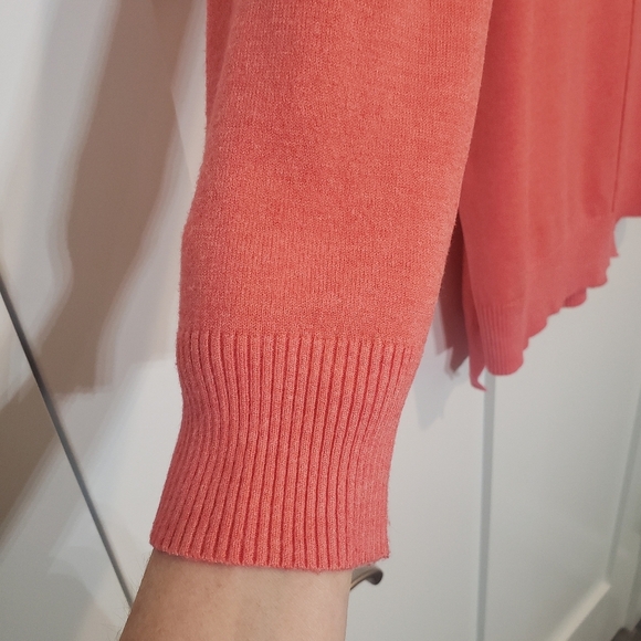 Dreamers Oversized Coral V Neck Sweater Size Medium/Large Soft Comfy - Picture 5 of 12